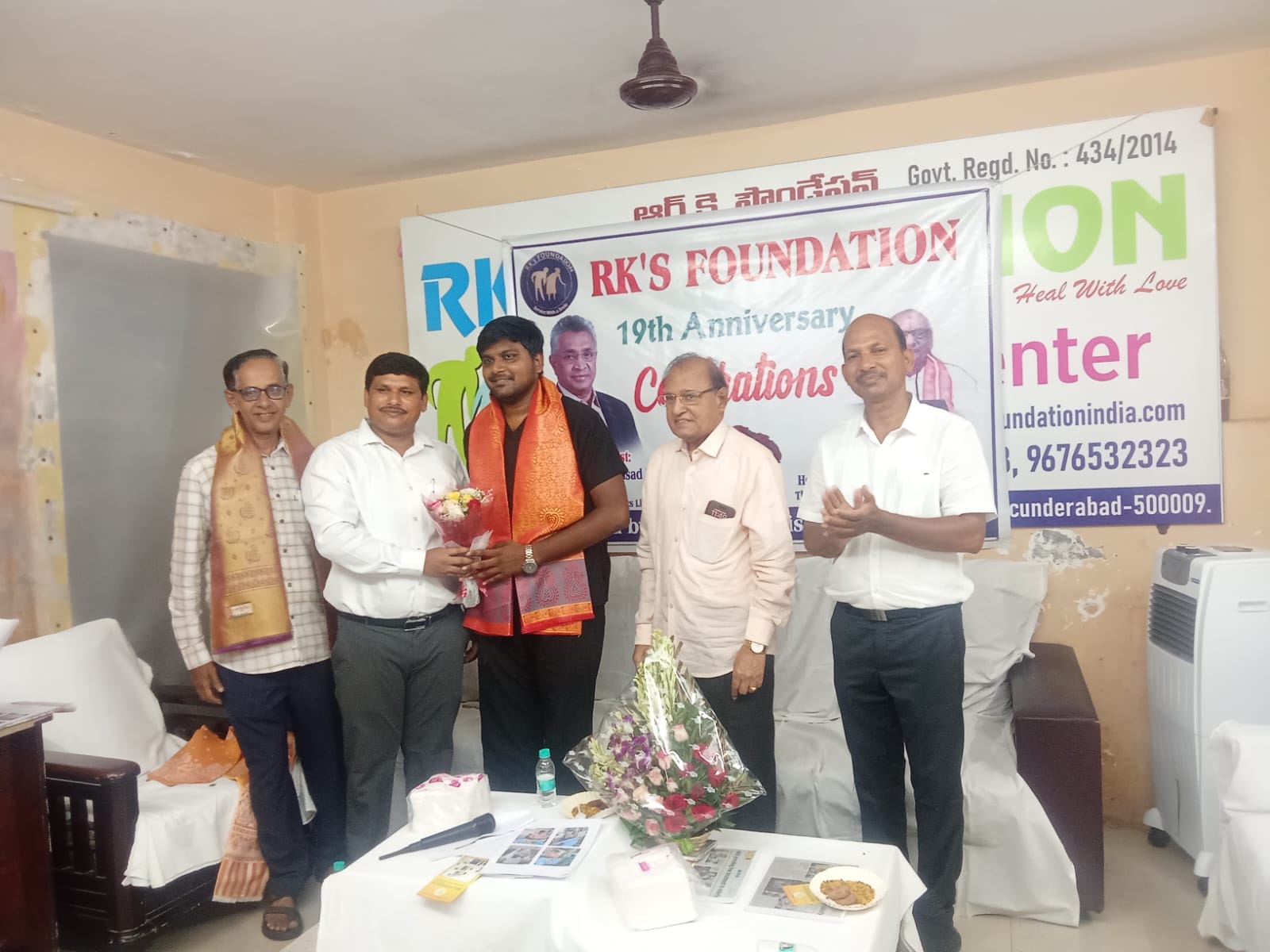 Dr. Naresh Chanchali being felicitated at the RK's Foundation anniversary